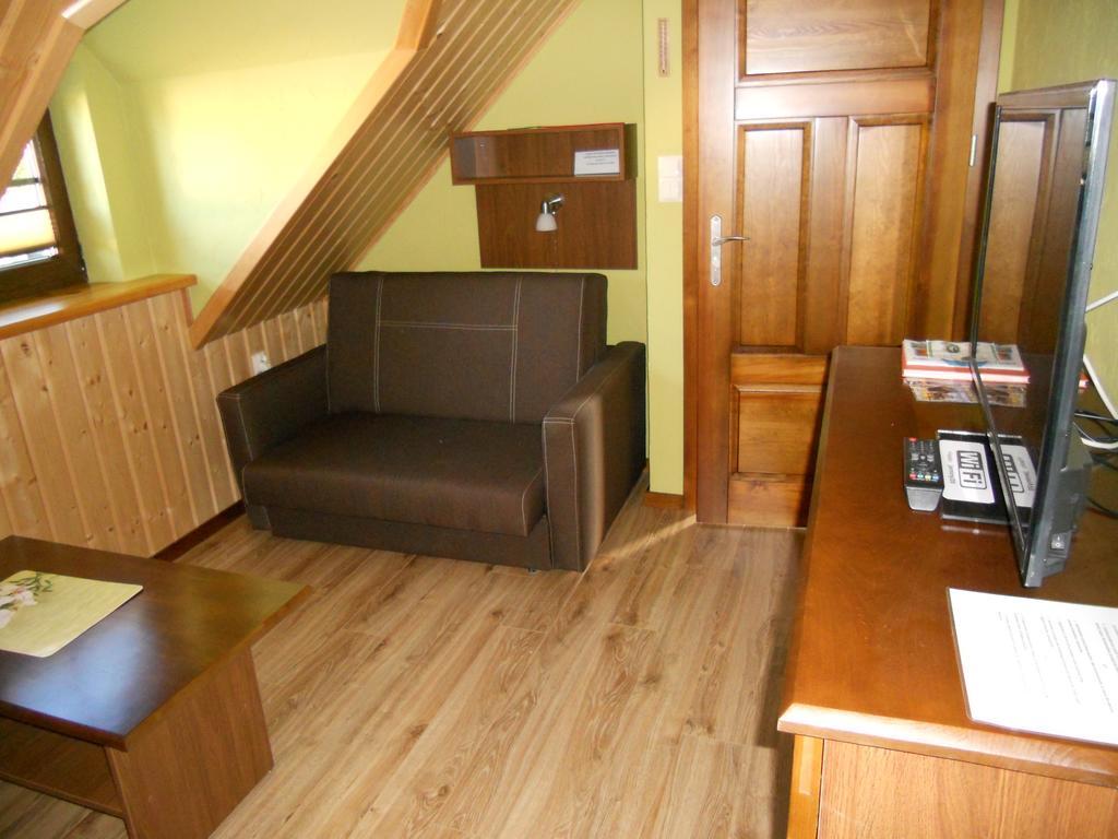 Villa Dom Pod Lipa Jaminy Exterior foto